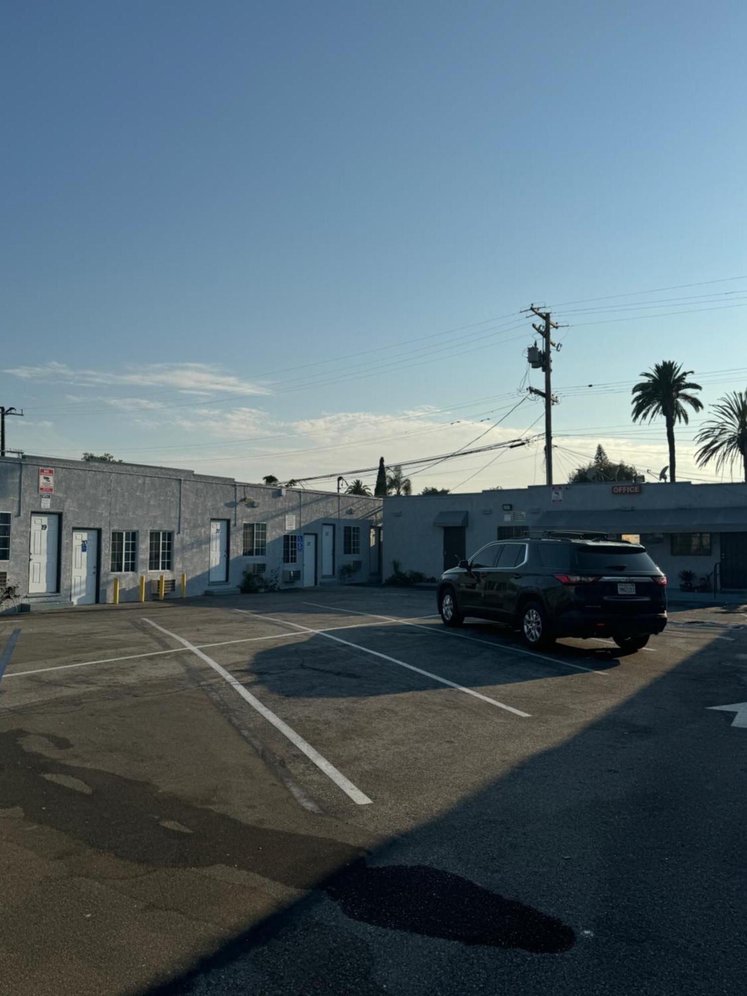 'לונג ביץ Monterey Motel מראה חיצוני תמונה